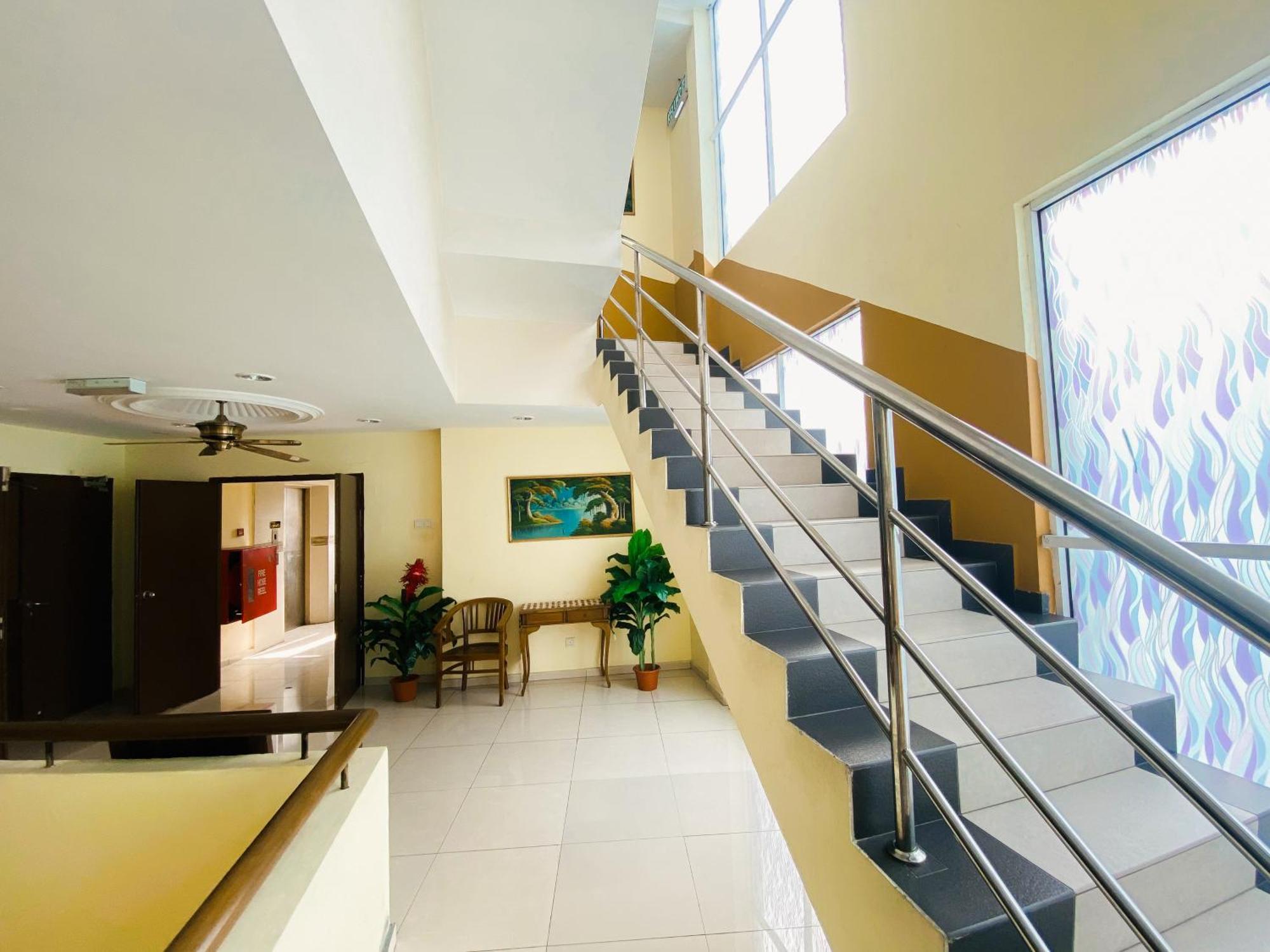 Sun Inns Hotel Cheras - Balakong Buitenkant foto